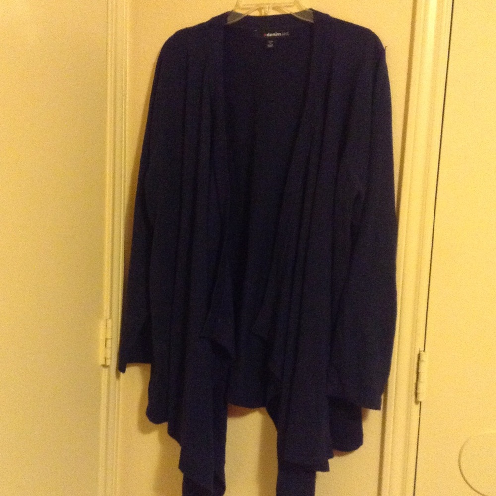 NWOT Navy blue drape sweater